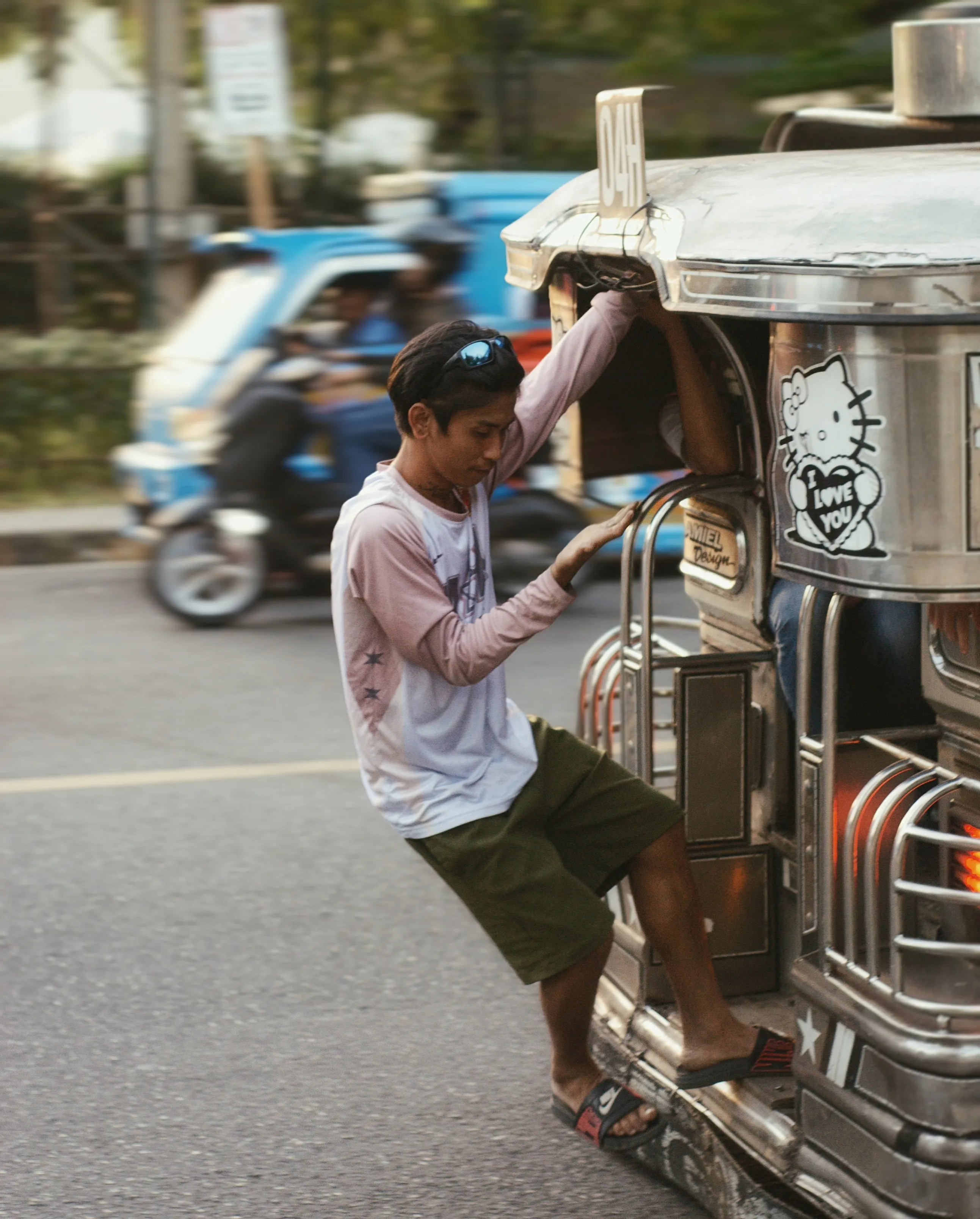 Nasamad tungod sa kayod